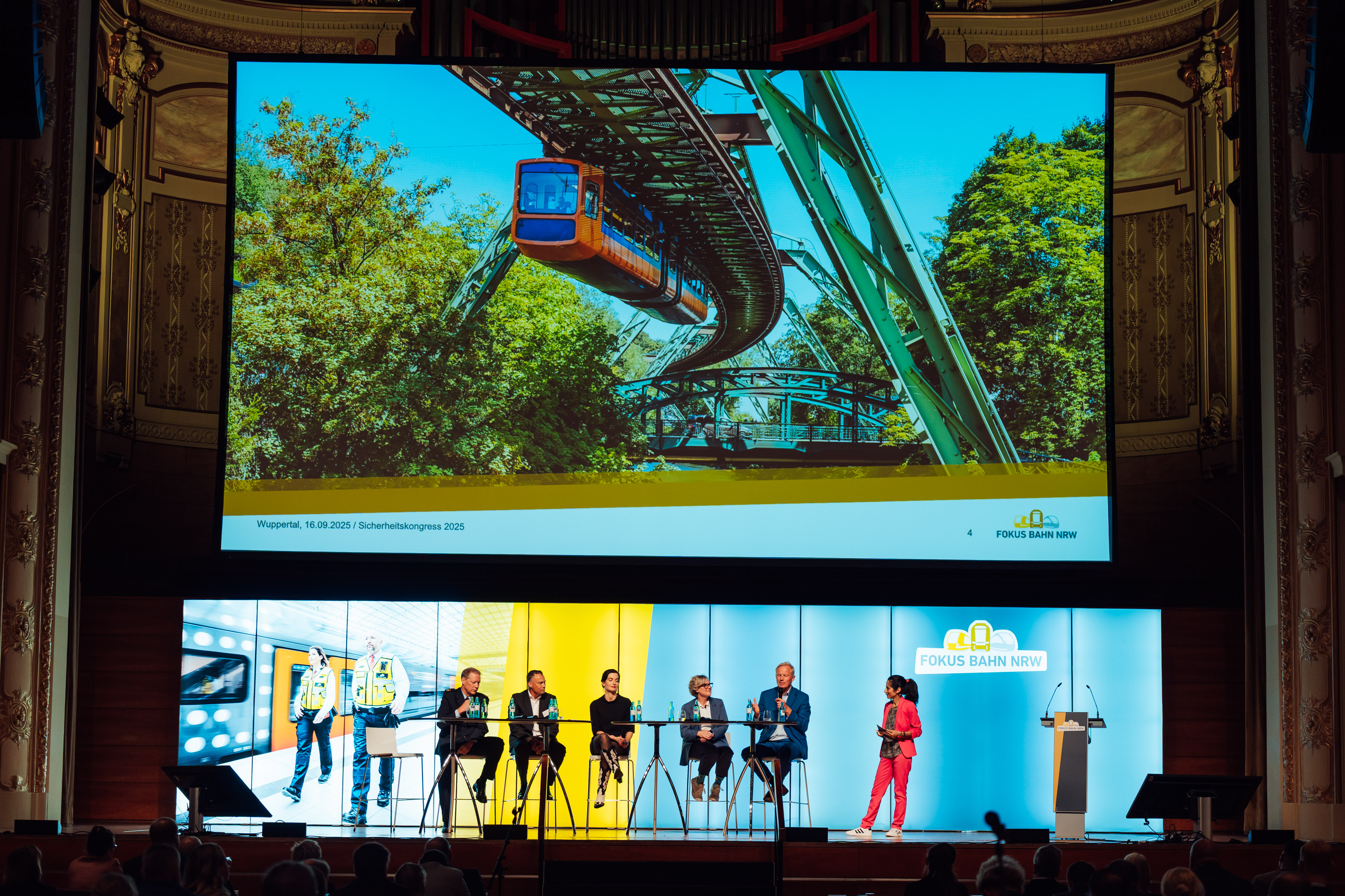 - öffnet Bild in größerer Ansicht